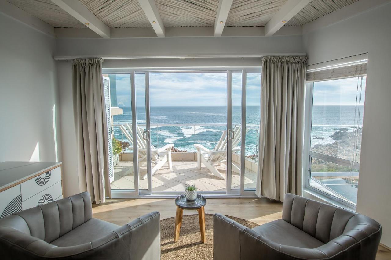 Villa Marine Guest House Прингъл Бей Екстериор снимка